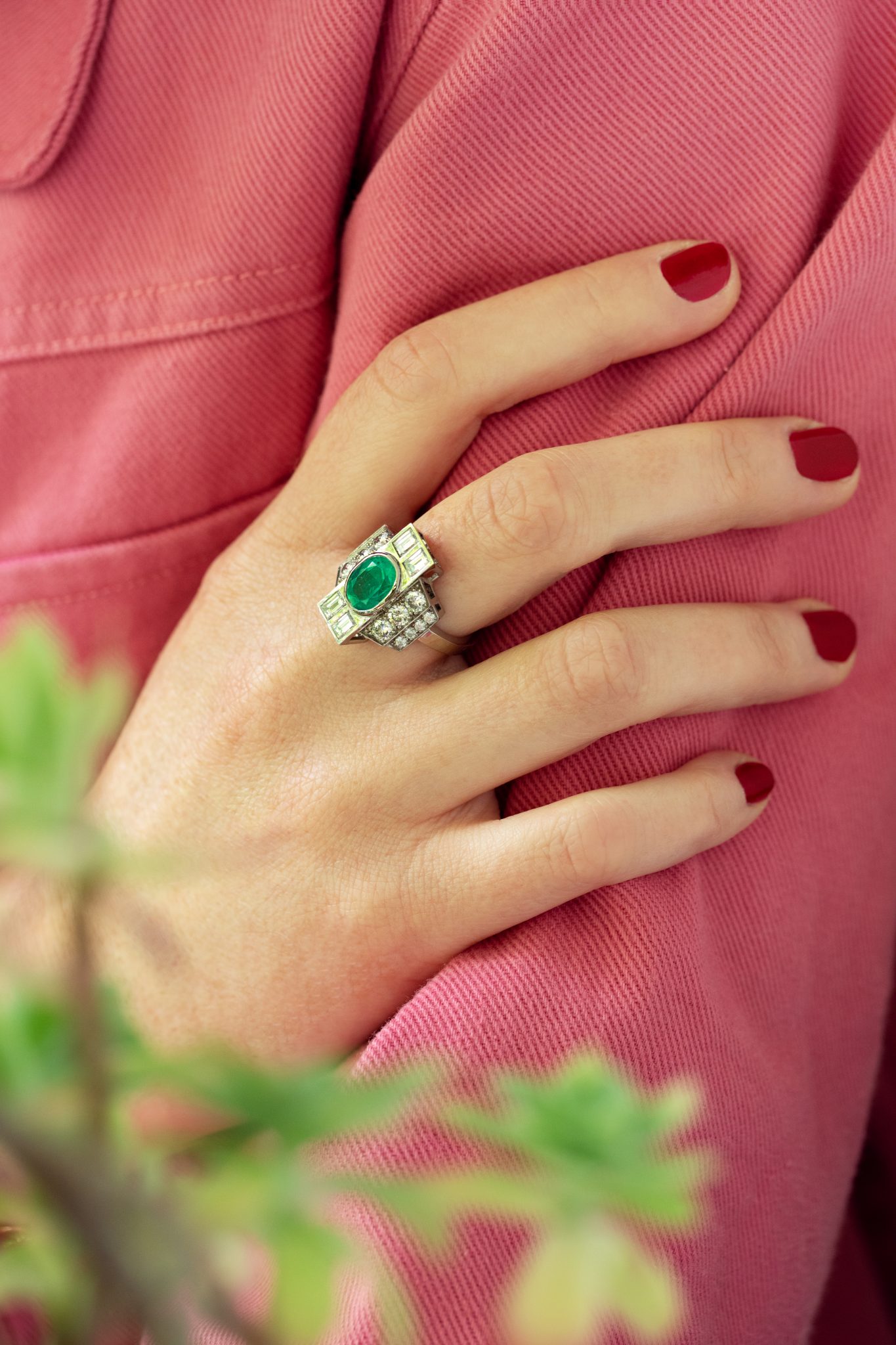 Création sur-mesure avec pierres précieuses