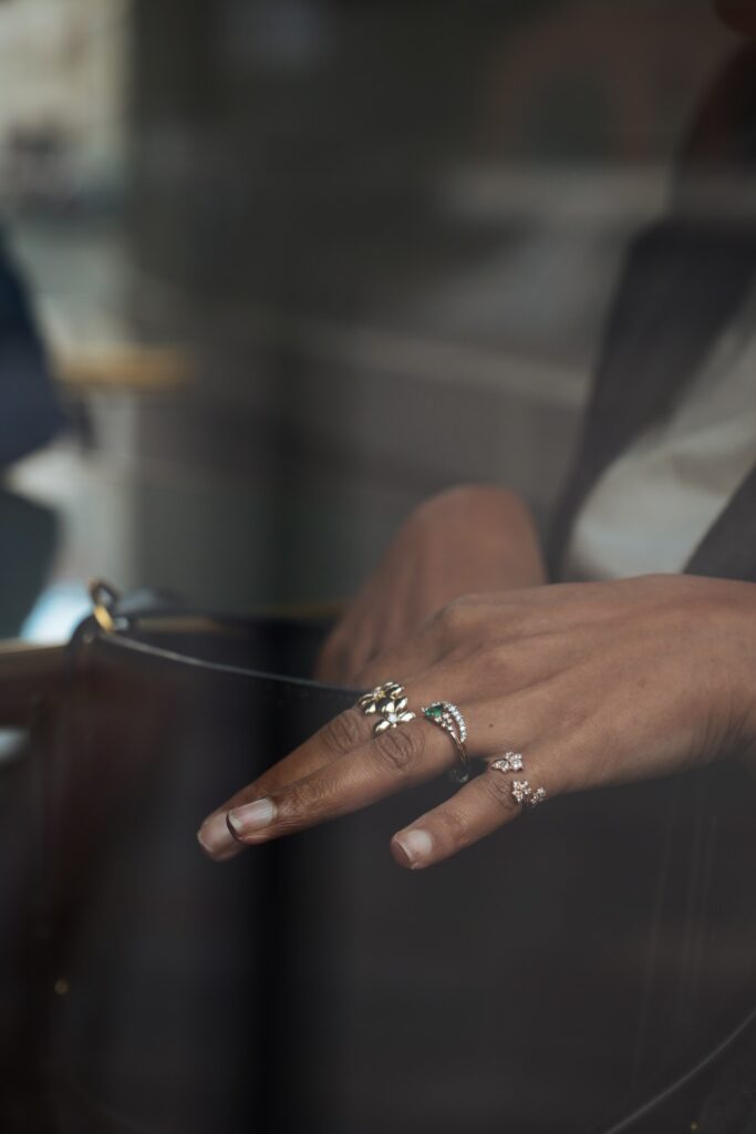 Quel budget prévoir pour une bague de fiançailles ?