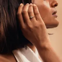 Bague Apolline Classique - vue 4 portée