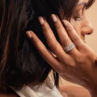 Bague Céleste Classique - vue 1 portée