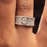 Bague Céleste Classique - vue 2 portée