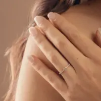 Bague Louise Fine - vue 1 portée