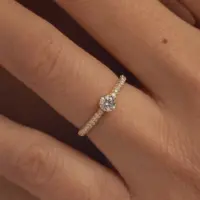 Bague Louise Fine - vue 2 portée